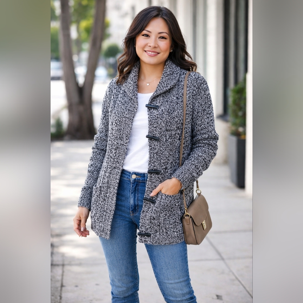 L.L. Bean Chunky Knit Toggle Cardigan Sweater Black White Shawl Collar Sz PXL